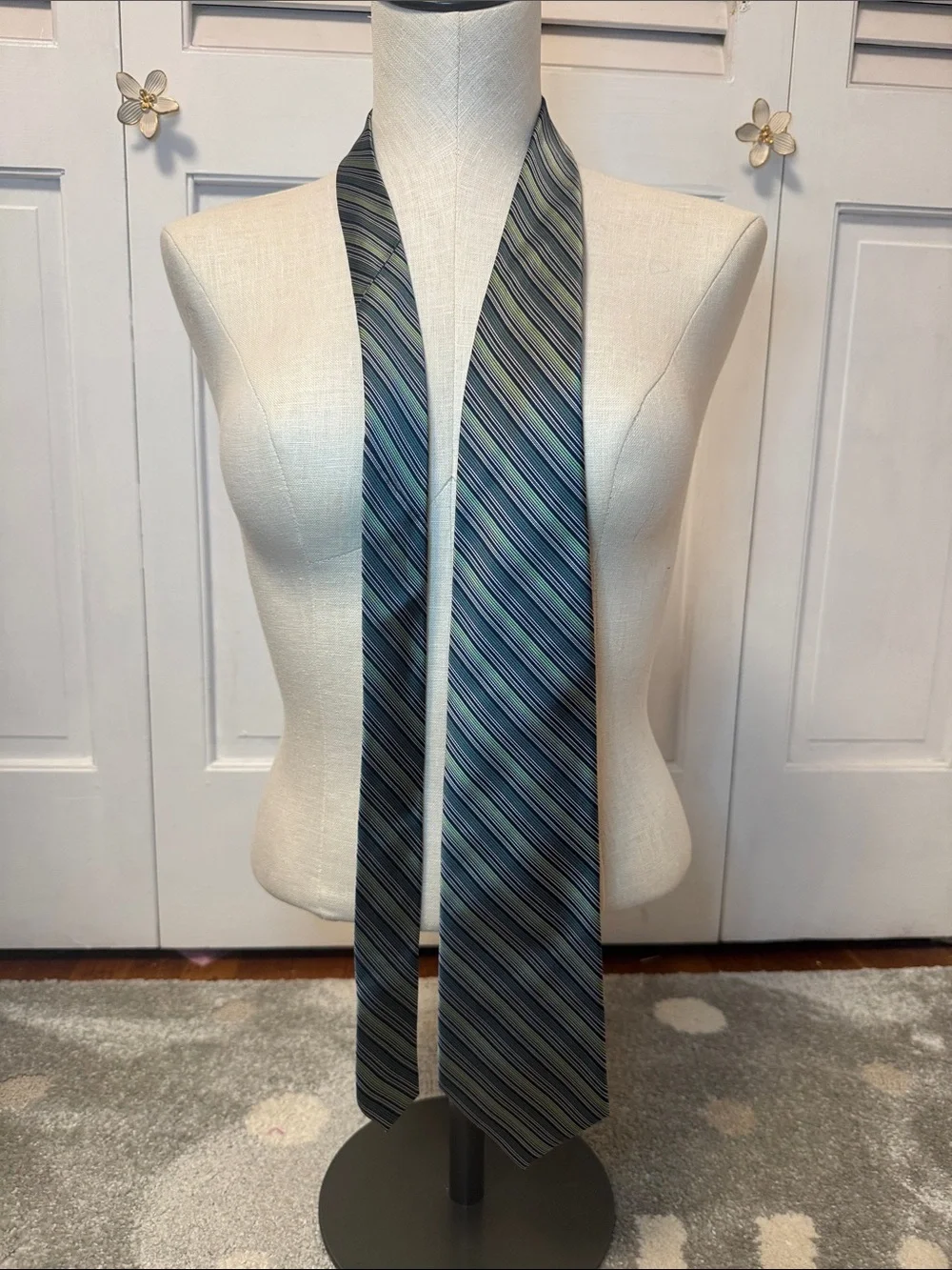 Stafford Diagonal Stripe Tie in Blue and Green